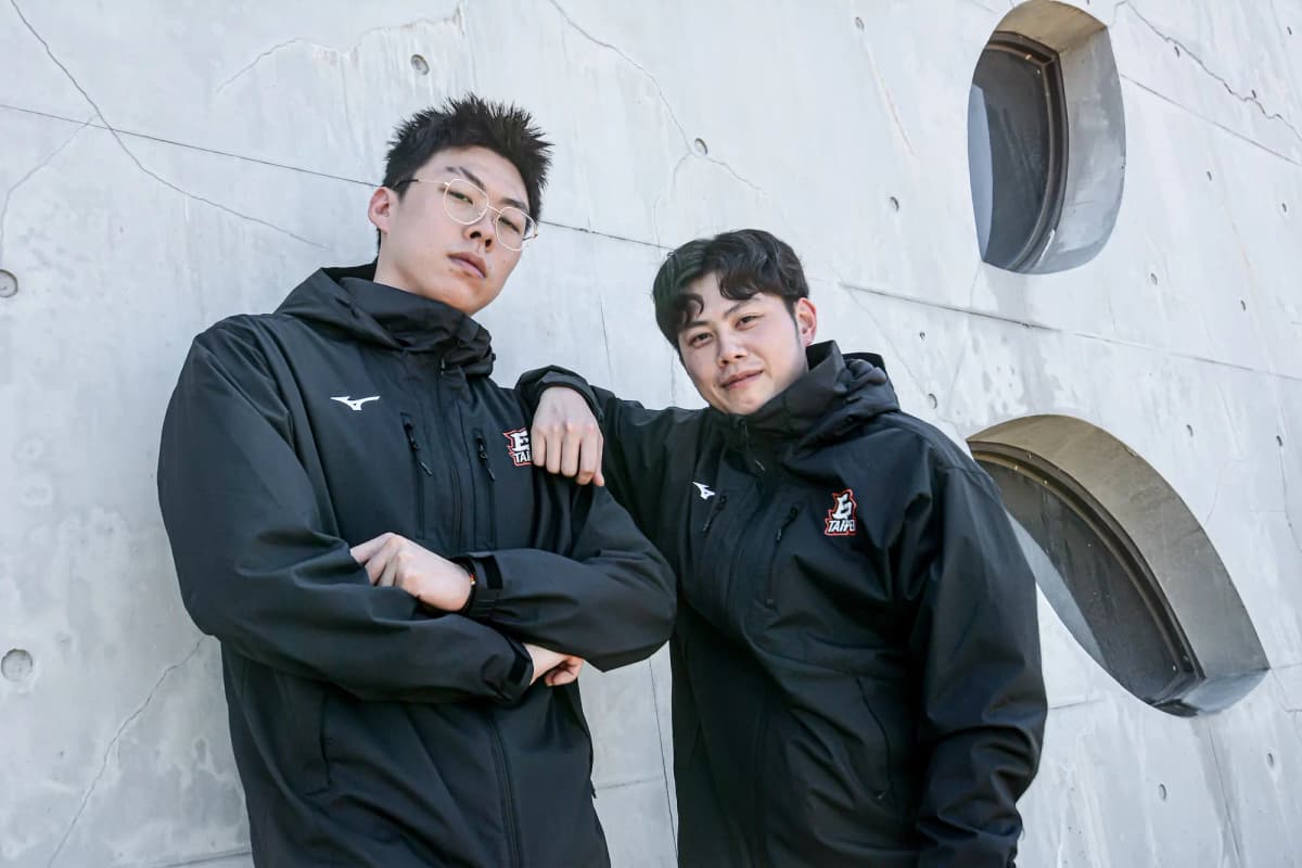 EastPower × Mizuno 伊球入魂元年外套